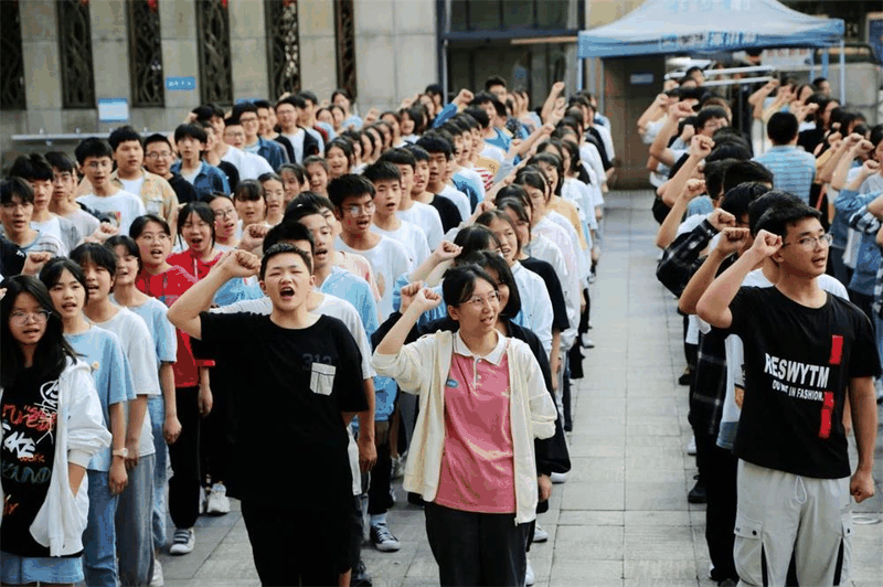 2021年萬州普通高中錄取分?jǐn)?shù)線出爐！看看你家孩子讀哪所學(xué)校？