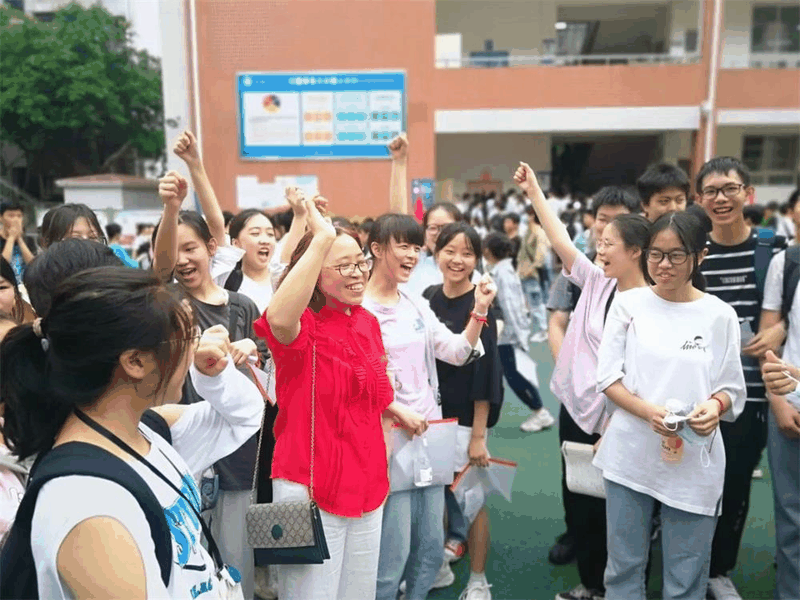 2021年萬州普通高中錄取分?jǐn)?shù)線出爐！看看你家孩子讀哪所學(xué)校？