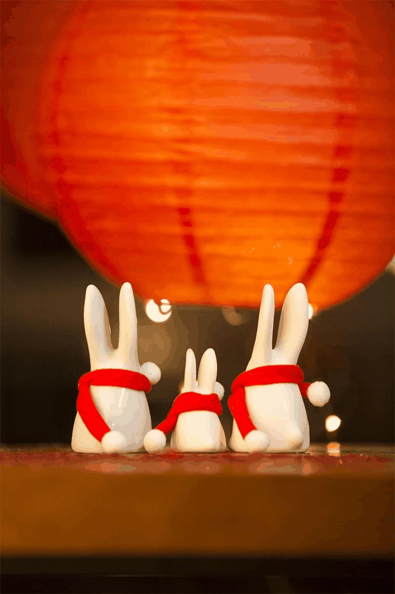 今日元宵節(jié)丨守萬(wàn)家燈火，候春暖花開(kāi)！