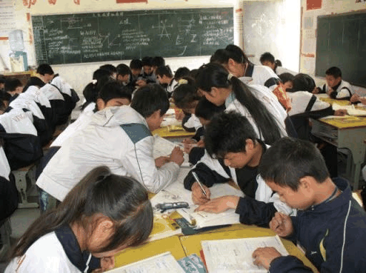 一位教師的肺腑之言：我們對教育現(xiàn)代化存在嚴重誤解
