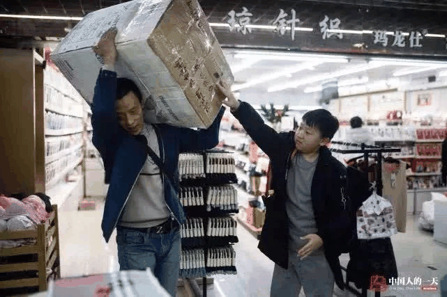 班主任坦言：學(xué)霸非天生，班級前10的孩子，90%都來自這4種家庭！