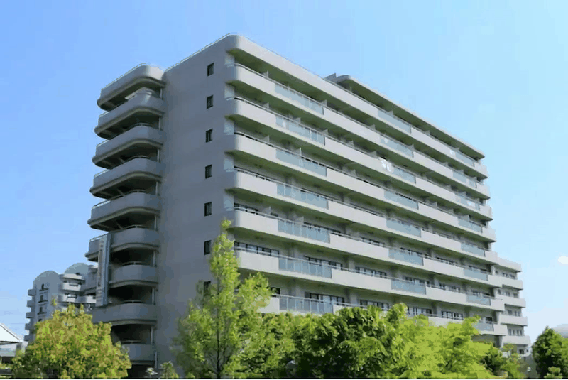 為什么在日本窮人住別墅，富人住公寓？
