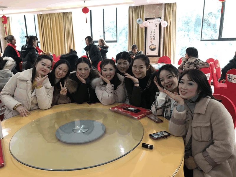秀出自信，展現(xiàn)自我！