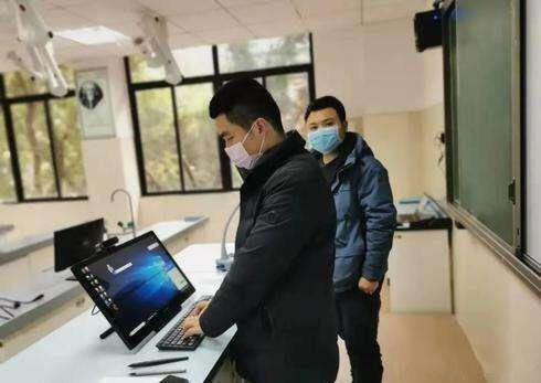 國家教育部緊急叫停網絡授課，并說明原因，各位家長怎么看？